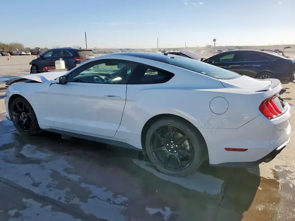 1FA6P8TH5J5144787 2018 FORD MUSTANG - Image 2