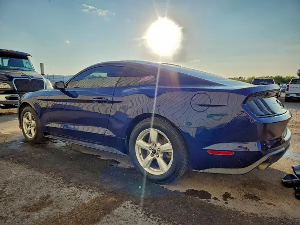 1FA6P8TH5J5159337 2018 FORD MUSTANG - Image 2