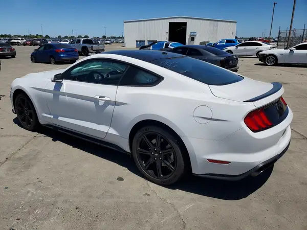 1FA6P8TH5J5185243 2018 FORD MUSTANG - Image 2