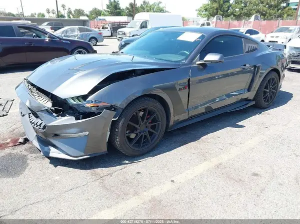 1FA6P8TH5K5181274 2019 FORD MUSTANG - Image 2