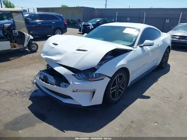 1FA6P8TH5L5120430 2020 FORD MUSTANG - Image 2