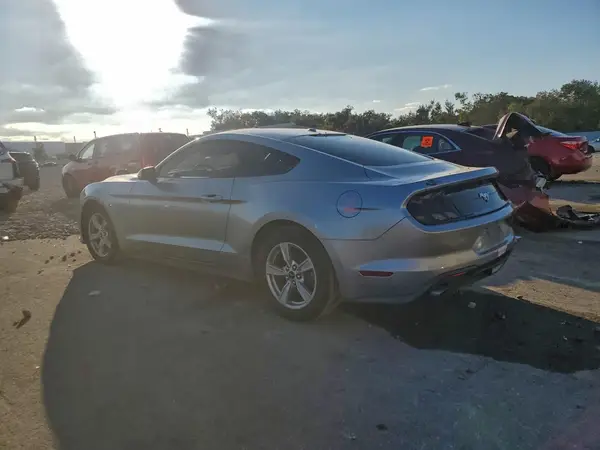 1FA6P8TH5L5123599 2020 FORD MUSTANG - Image 2