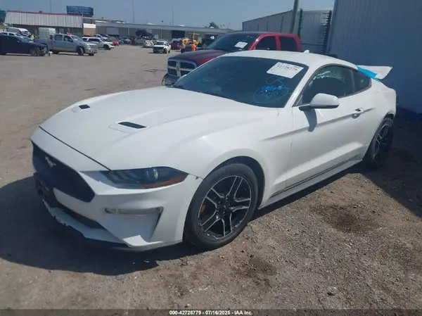 1FA6P8TH5L5139110 2020 FORD MUSTANG - Image 2