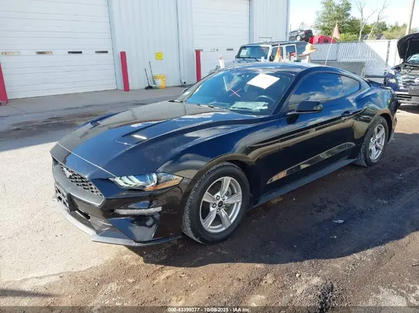 1FA6P8TH5L5171118 2020 FORD MUSTANG - Image 2