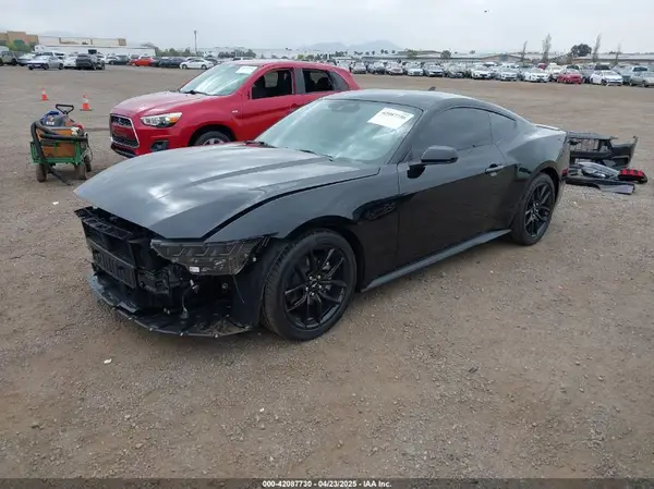 1FA6P8TH5S5110267 2025 FORD MUSTANG - Image 2