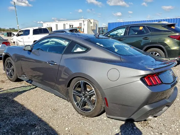 1FA6P8TH5S5120796 2025 FORD MUSTANG - Image 2