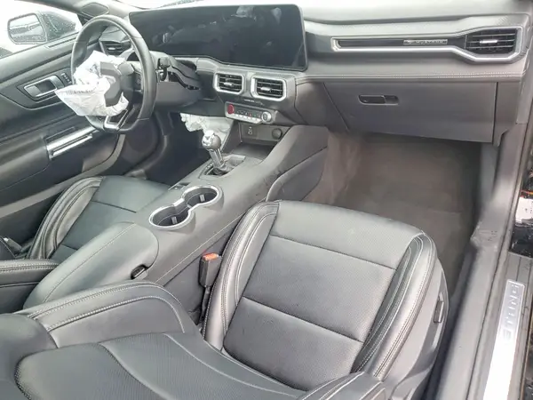 1FA6P8TH5S5122290 2025 FORD MUSTANG - Image 8