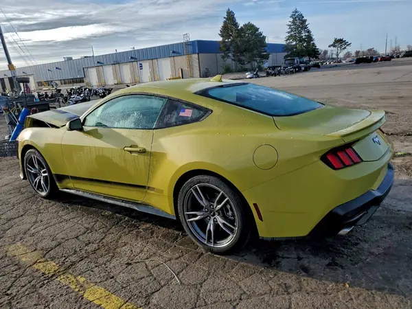 1FA6P8TH5S5128218 2025 FORD MUSTANG - Image 2