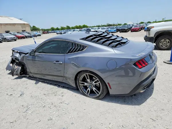 1FA6P8TH5S5131426 2025 FORD MUSTANG - Image 2