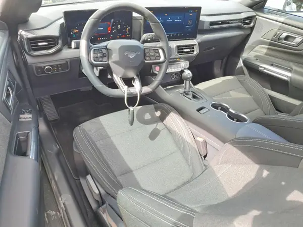 1FA6P8TH5T5101800 2026 FORD MUSTANG - Image 8