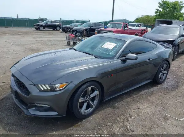 1FA6P8TH6G5263795 2016 FORD MUSTANG - Image 2