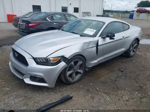 1FA6P8TH6G5264154 2016 FORD MUSTANG - Image 2