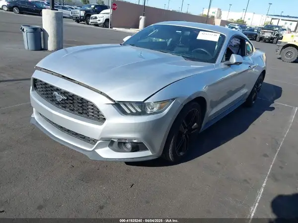 1FA6P8TH6G5268379 2016 FORD MUSTANG - Image 2
