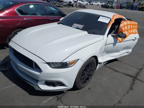 1FA6P8TH6G5272805 2016 FORD MUSTANG - Image 2