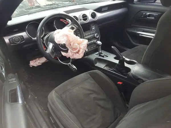 1FA6P8TH6H5202318 2017 FORD MUSTANG - Image 8