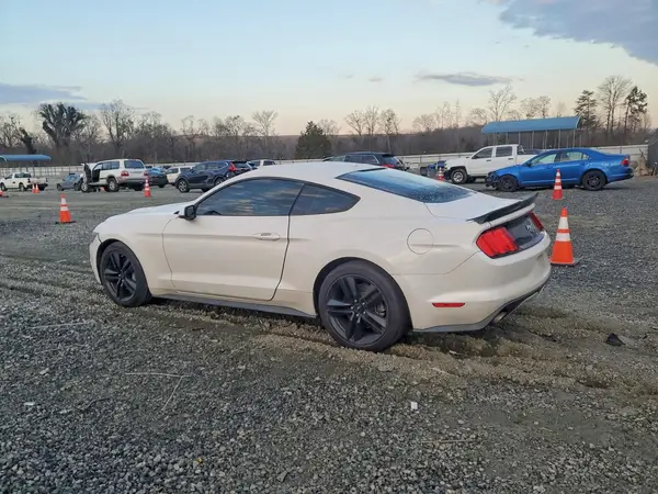 1FA6P8TH6H5322118 2017 FORD MUSTANG - Image 2
