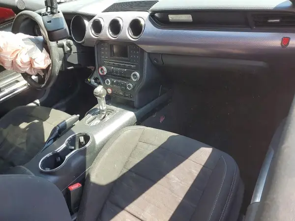 1FA6P8TH6H5329084 2017 FORD MUSTANG - Image 8