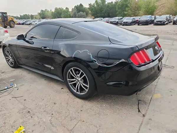 1FA6P8TH6H5358228 2017 FORD MUSTANG - Image 2