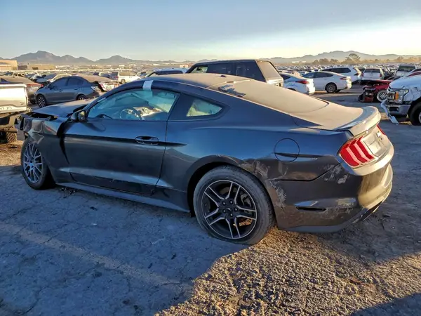 1FA6P8TH6J5105156 2018 FORD MUSTANG - Image 2