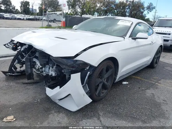 1FA6P8TH6J5119221 2018 FORD MUSTANG - Image 2