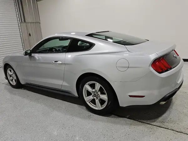 1FA6P8TH6J5183307 2018 FORD MUSTANG - Image 2