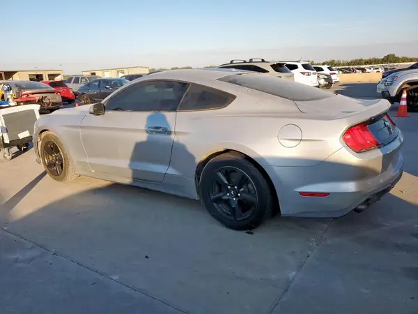 1FA6P8TH6K5157825 2019 FORD MUSTANG - Image 2