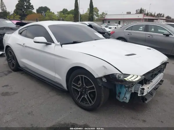 1FA6P8TH6K5176777 2019 FORD MUSTANG - Image 1