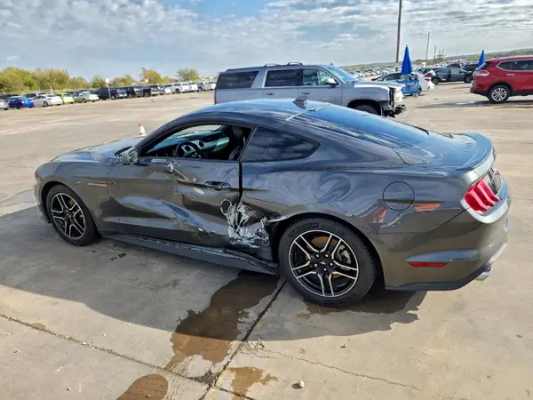 1FA6P8TH6L5147992 2020 FORD MUSTANG - Image 2