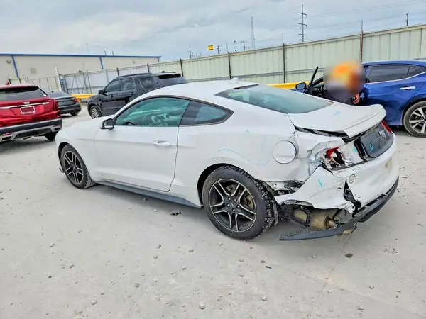1FA6P8TH6L5173105 2020 FORD MUSTANG - Image 2