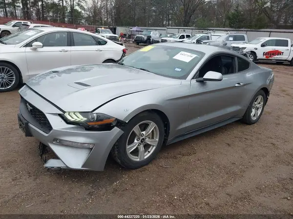 1FA6P8TH6L5176358 2020 FORD MUSTANG - Image 2