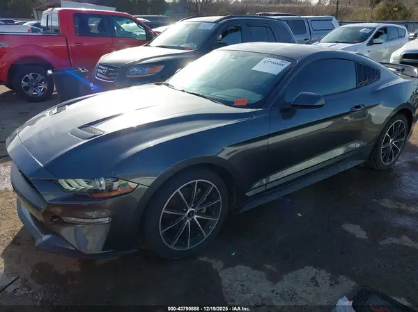 1FA6P8TH6L5187926 2020 FORD MUSTANG - Image 2
