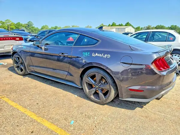 1FA6P8TH6N5135957 2022 FORD MUSTANG - Image 2