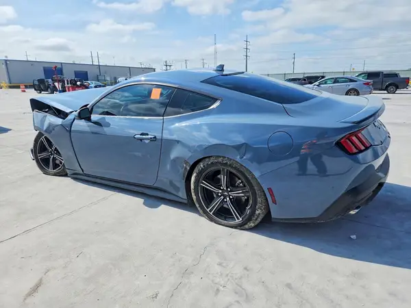 1FA6P8TH6R5110191 2024 FORD MUSTANG - Image 2