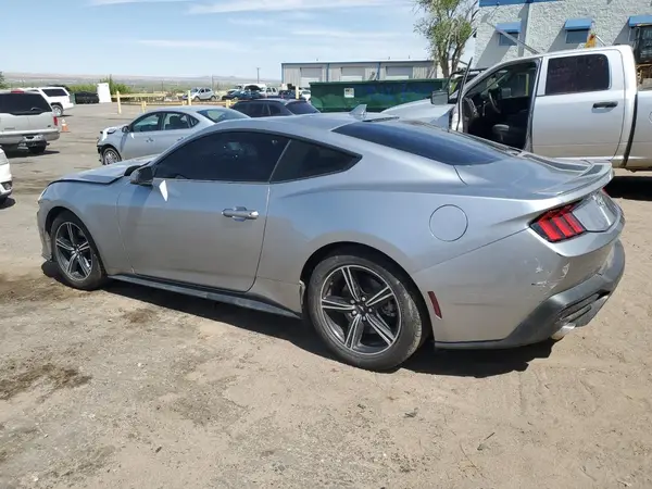 1FA6P8TH6R5134667 2024 FORD MUSTANG - Image 2