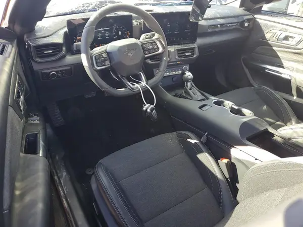 1FA6P8TH6S5125912 2025 FORD MUSTANG - Image 8