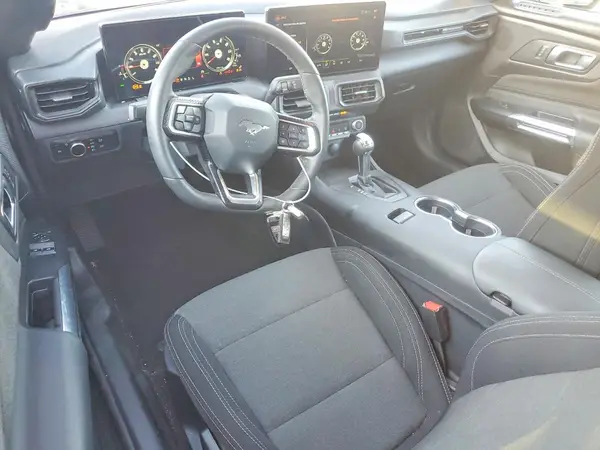 1FA6P8TH6S5125960 2025 FORD MUSTANG - Image 8
