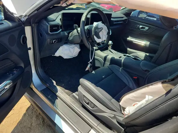 1FA6P8TH6T5115964 2026 FORD MUSTANG - Image 8