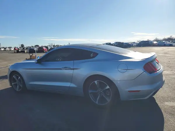 1FA6P8TH7G5215870 2016 FORD MUSTANG - Image 2