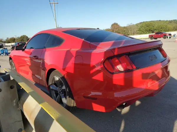 1FA6P8TH7G5240820 2016 FORD MUSTANG - Image 2