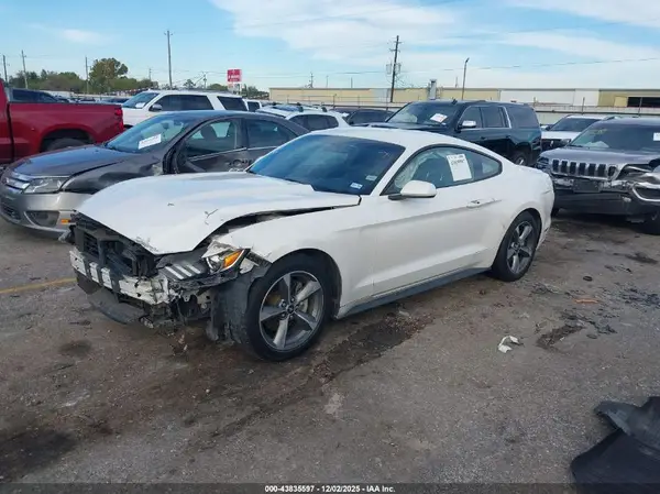1FA6P8TH7H5306400 2017 FORD MUSTANG - Image 2
