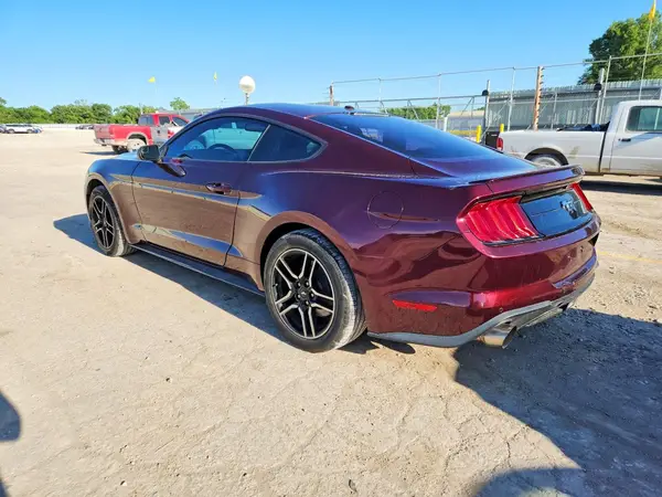 1FA6P8TH7J5105098 2018 FORD MUSTANG - Image 2