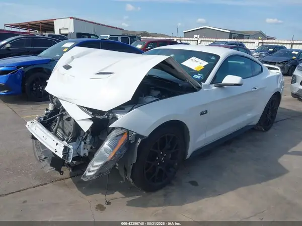 1FA6P8TH7J5137887 2018 FORD MUSTANG - Image 2
