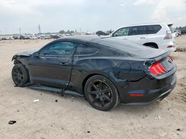 1FA6P8TH7J5137999 2018 FORD MUSTANG - Image 2