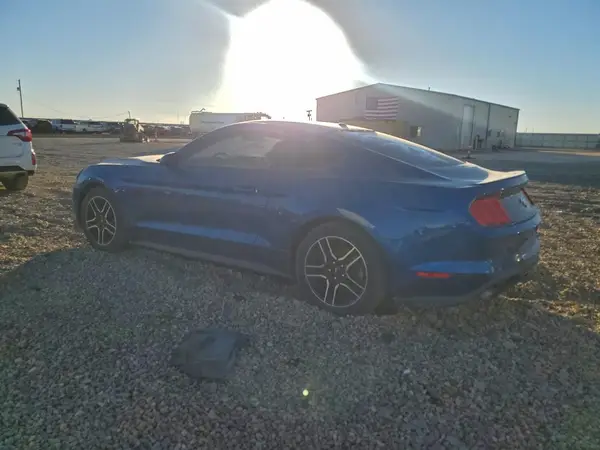 1FA6P8TH7J5156794 2018 FORD MUSTANG - Image 2