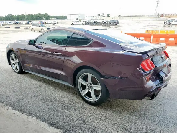 1FA6P8TH7J5185597 2018 FORD MUSTANG - Image 2