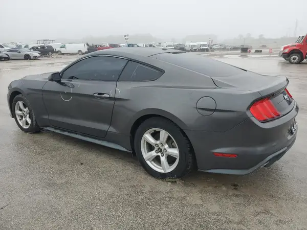 1FA6P8TH7K5105670 2019 FORD MUSTANG - Image 2