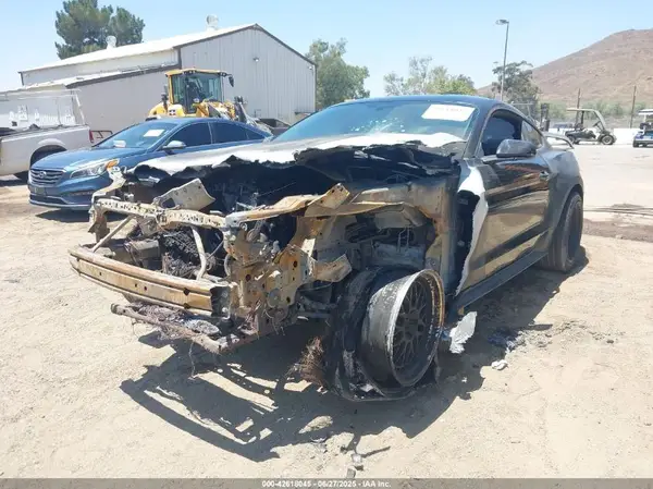 1FA6P8TH7K5112182 2019 FORD MUSTANG - Image 2