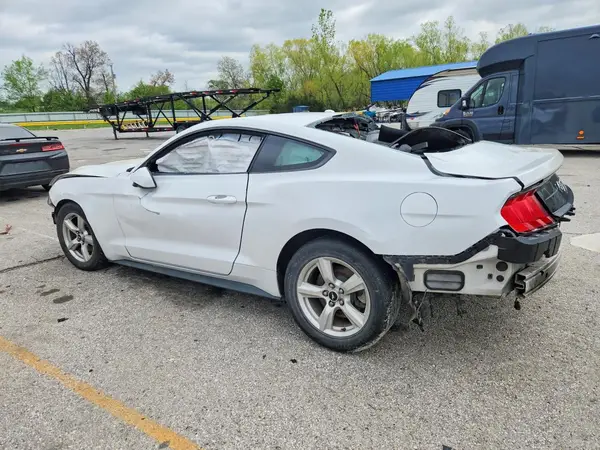 1FA6P8TH7K5130603 2019 FORD MUSTANG - Image 2