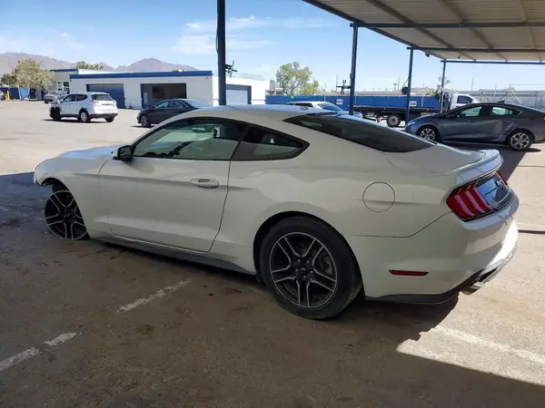 1FA6P8TH7L5132210 2020 FORD MUSTANG - Image 2