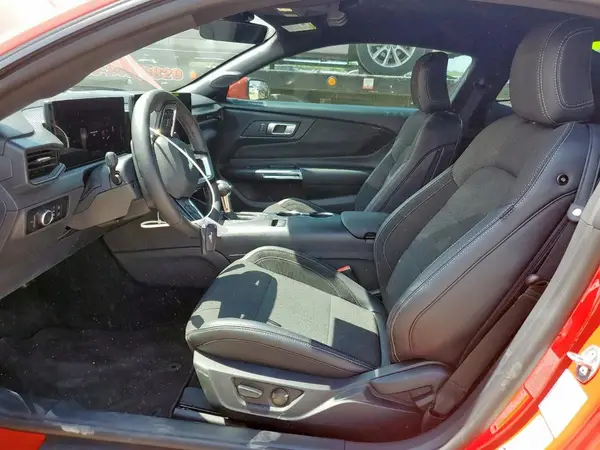 2024 FORD MUSTANG auction photo 7
